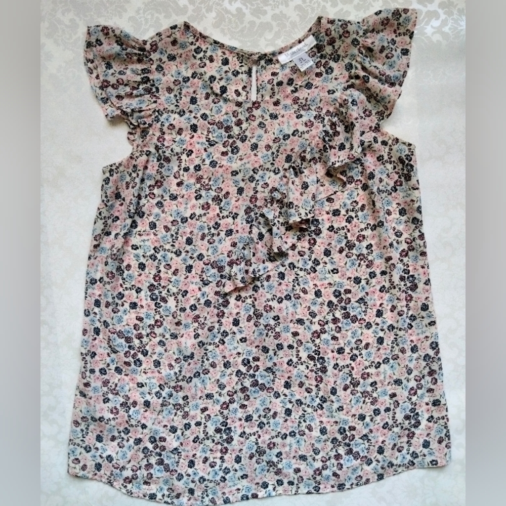 Motherhood Maternity floral print sleeveless blouse